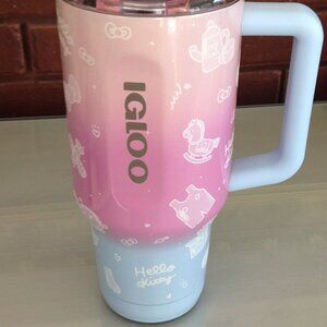 Igloo Hello Kitty 50th Anniversary 32 Oz Anniversary  Edition